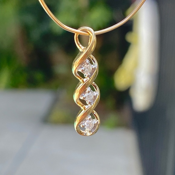 10KY Gold 3 Diamond Drop Pendant Triple Infinity - Picture 8 of 8
